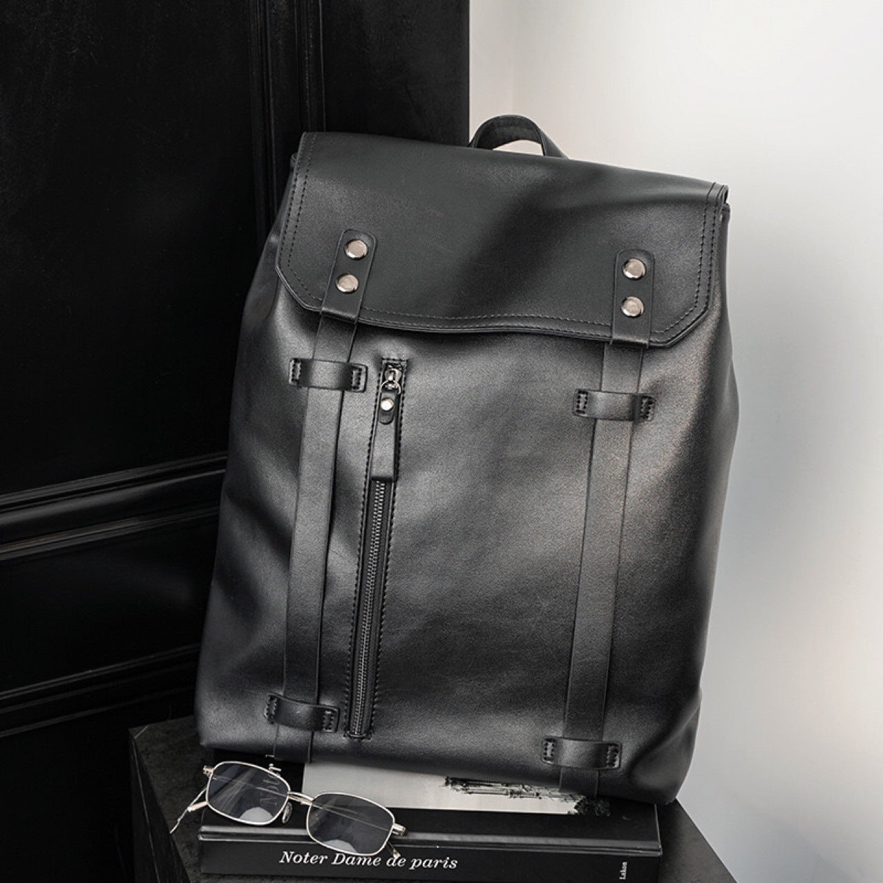 Business Trip Men's Backpack